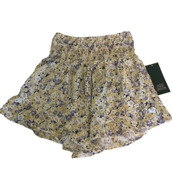 Pants - Shorts Linen Rayon Floral Smocked Waist Ruffled Hem Women’s💛🧡